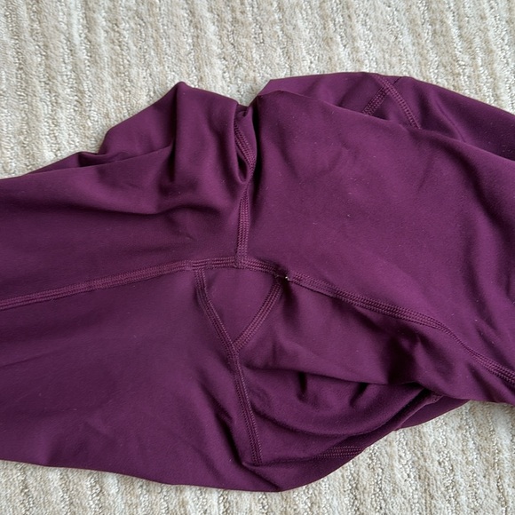Girlfriend Collective Compressive High Rise Leggings Plum Purple Size Small - Picture 10 of 16